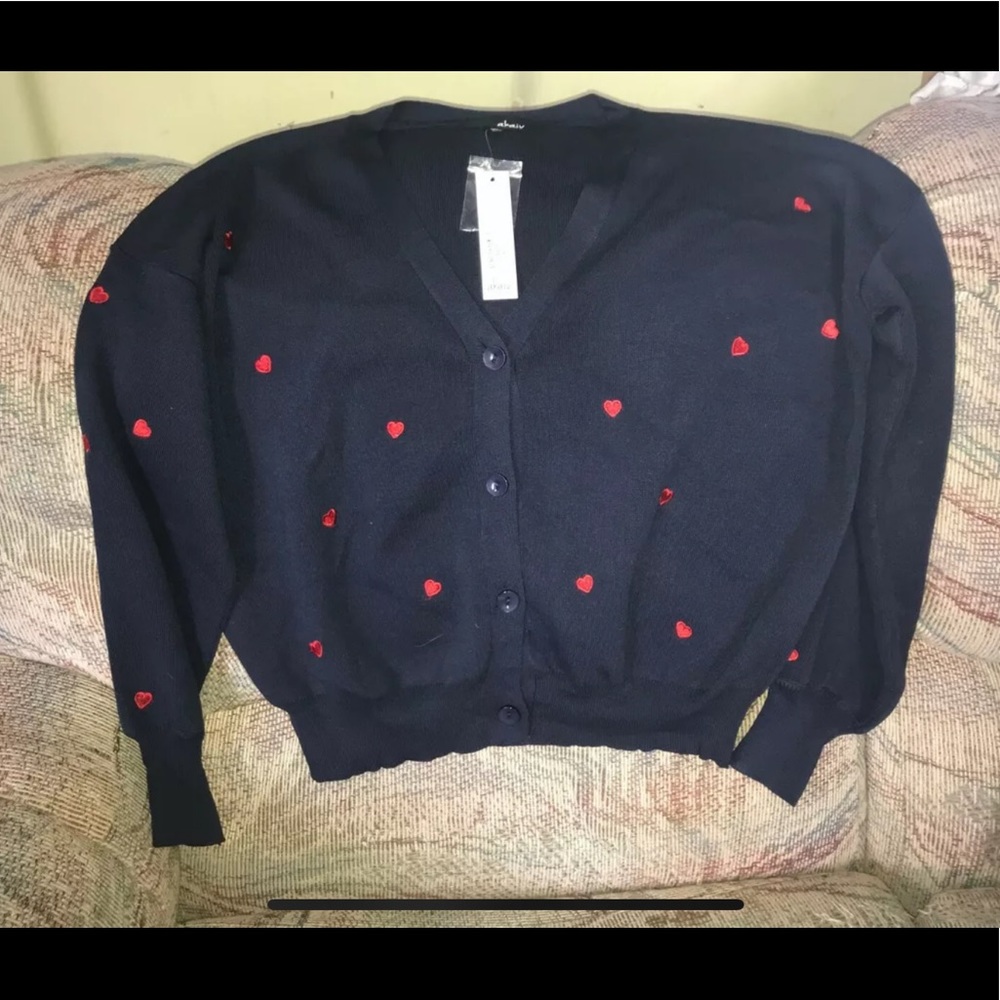 Akaiv Navy Red Hearts CARDIGAN M/L NWT 
Very Cheryl Blossom